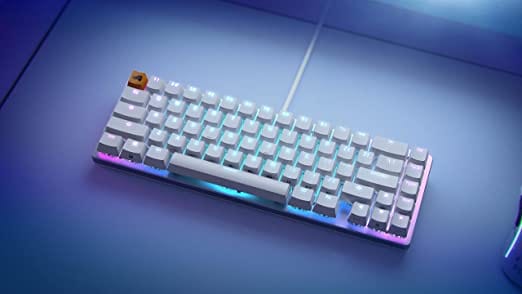 Glorious PC Gaming Race GMMK Compact White Ice Edition - Gateron-Brown, US-Layout - Games Corner